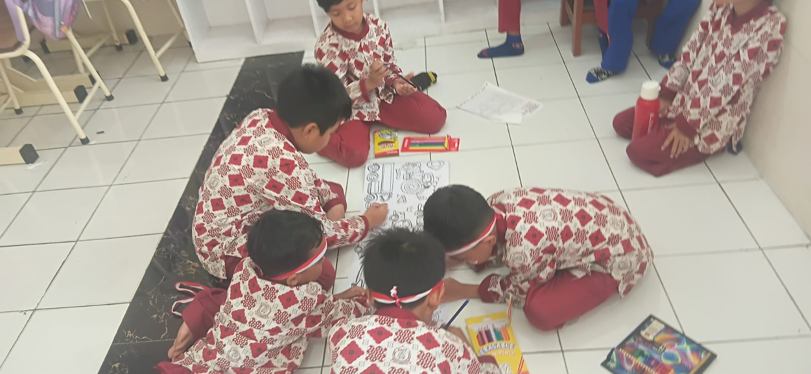 Kegiatan Seni Rupa murid SDIT Al-Ummah